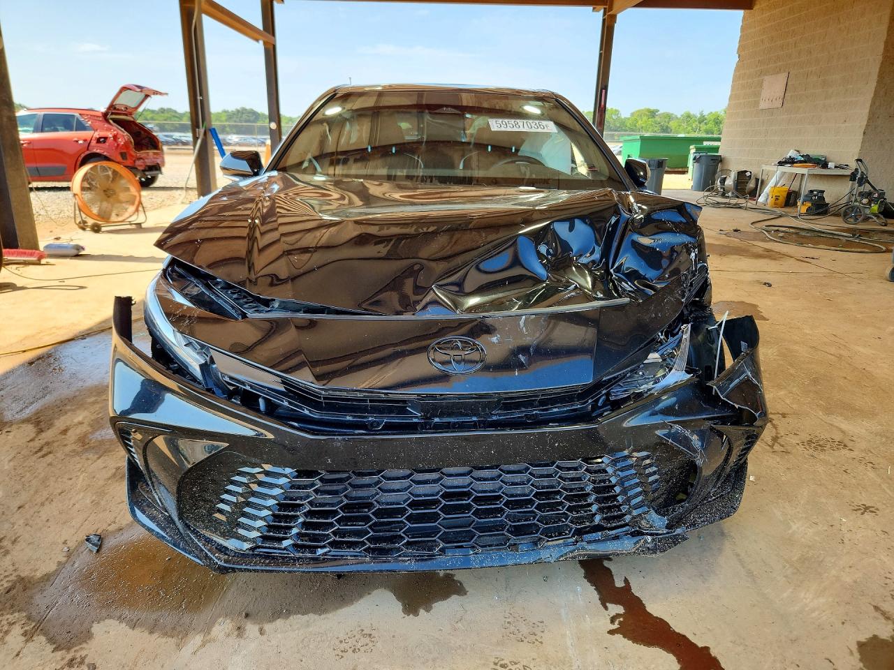2026 TOYOTA CAMRY NIGHTSHADE — снимка 5