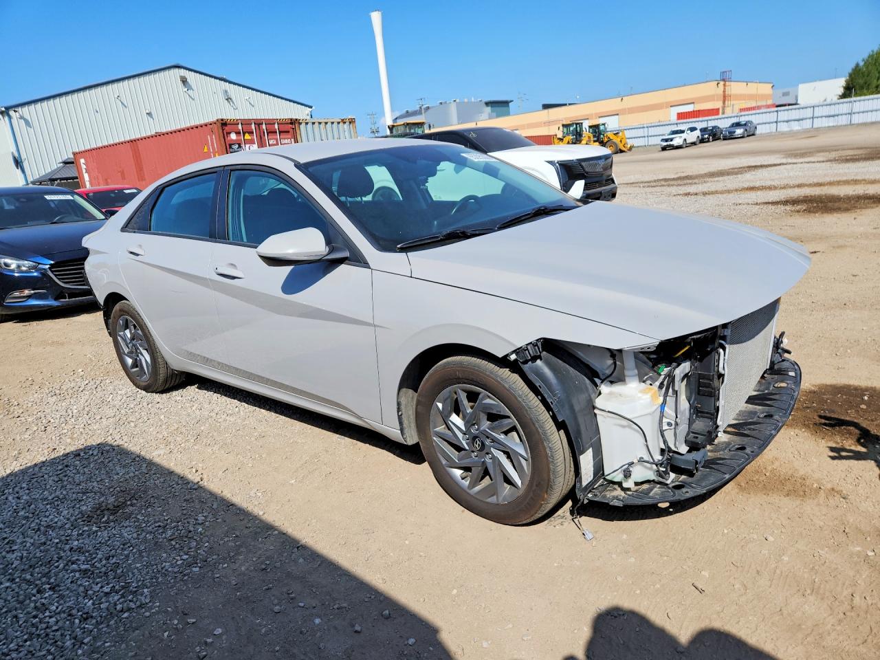 2025 HYUNDAI ELANTRA SEL SPORT — снимка 4
