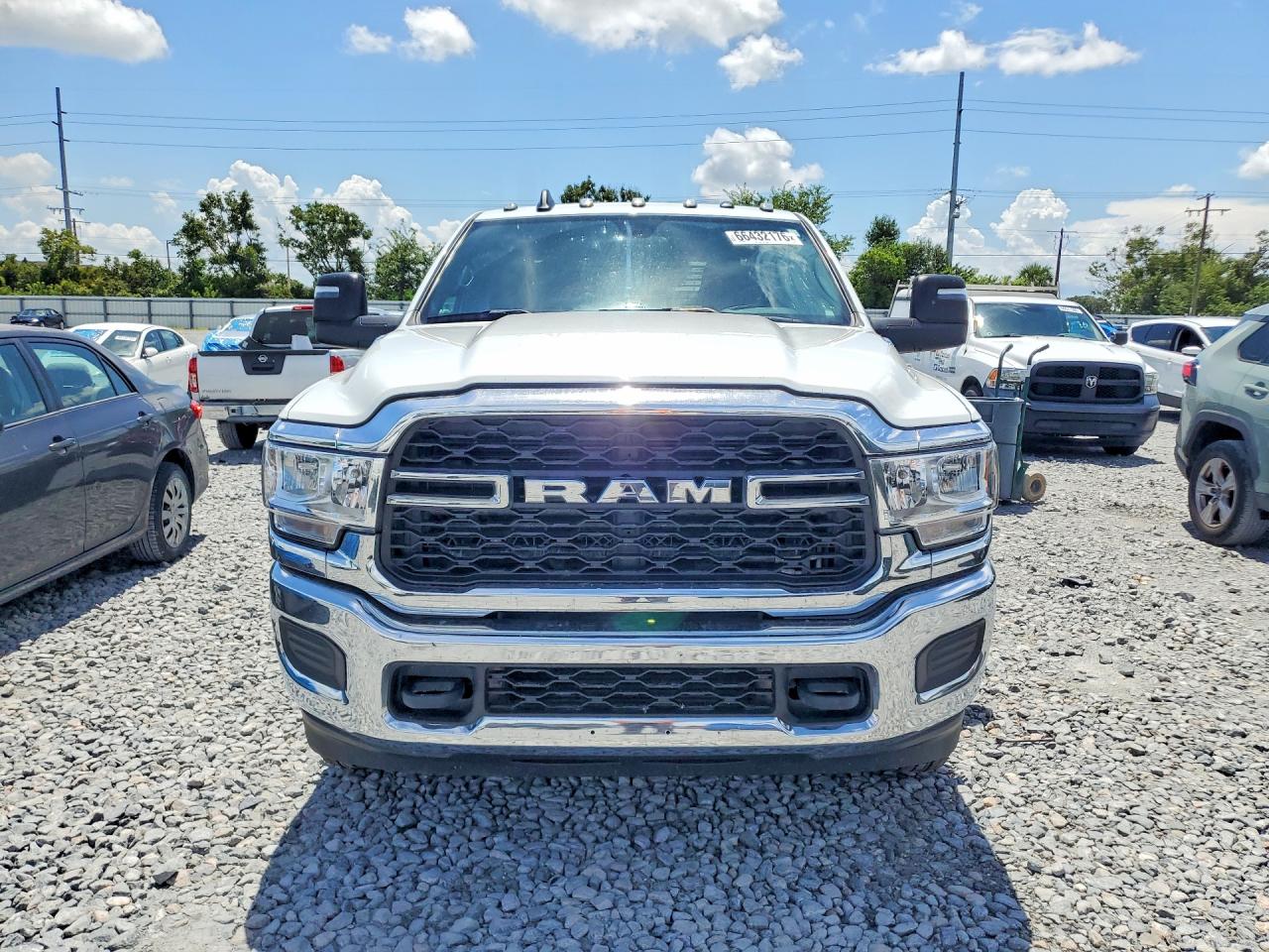 2024 RAM 3500 — снимка 5