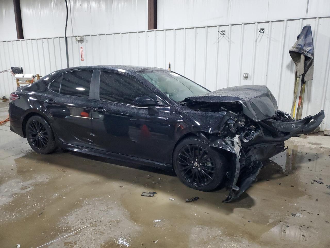 2022 TOYOTA CAMRY NIGHT SHADE — снимка 4