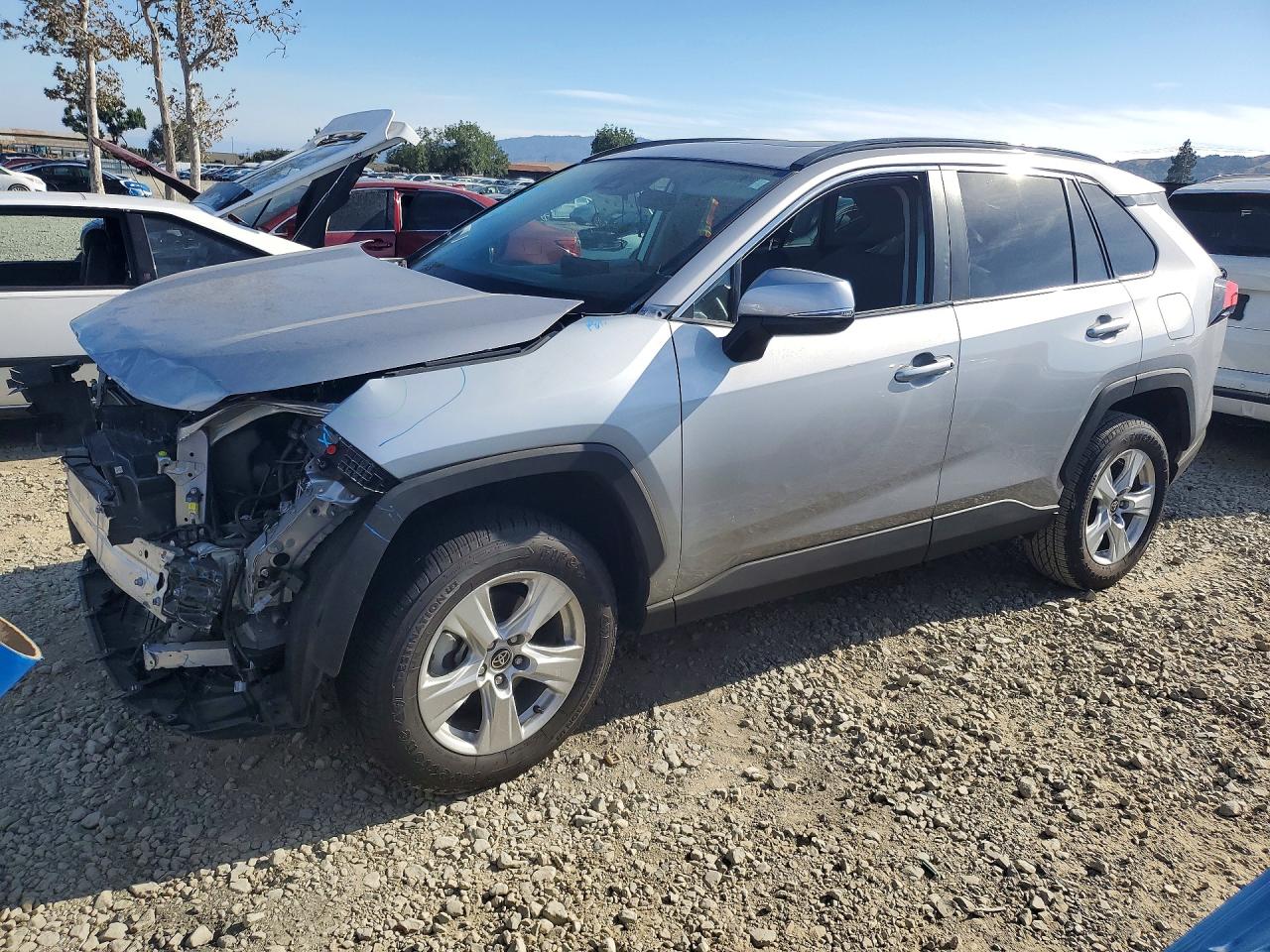 2021 TOYOTA RAV4 XLE