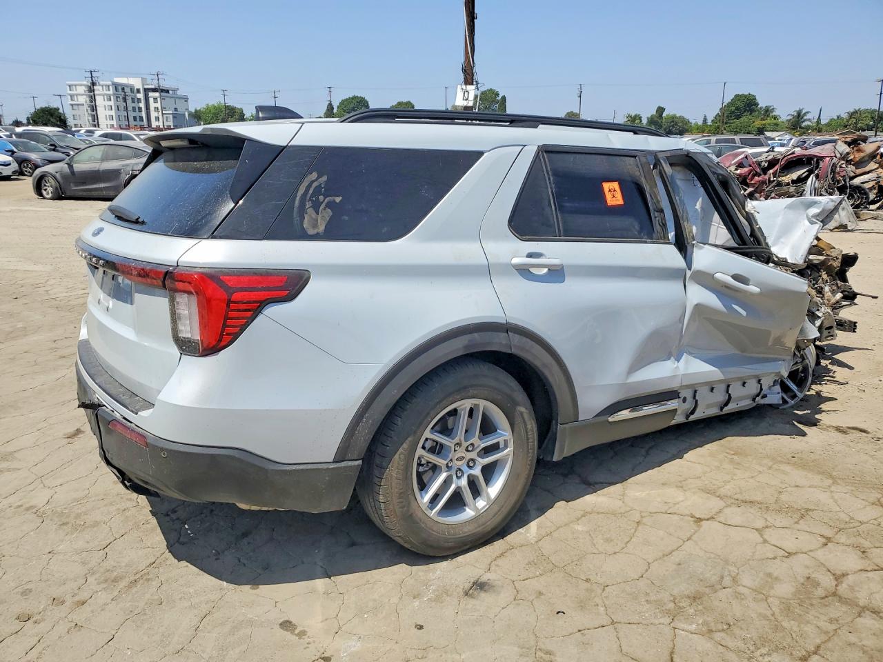 2025 FORD EXPLORER ACTIVE — снимка 3