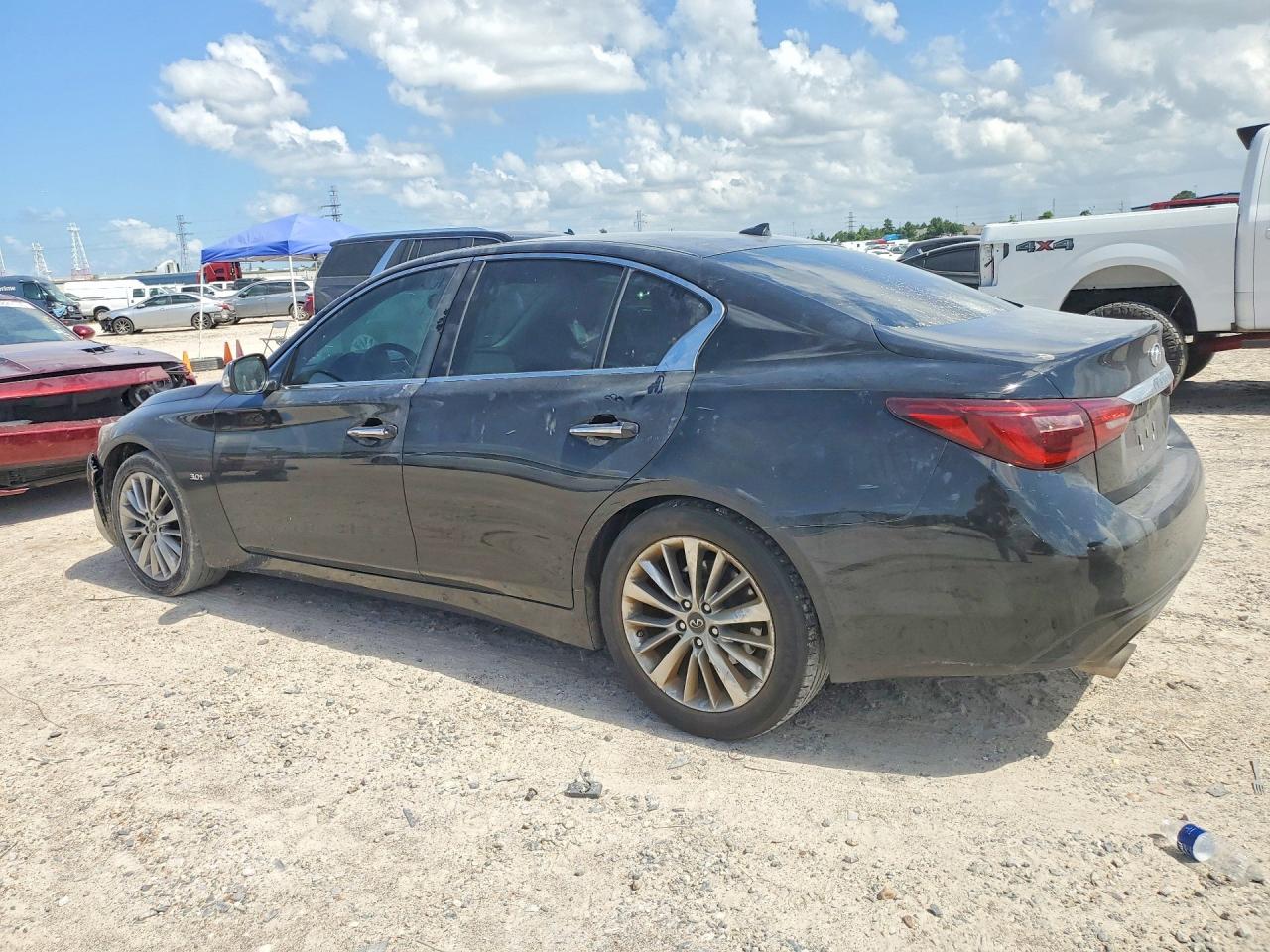2018 INFINITI Q50 3.0T LUXE — снимка 2