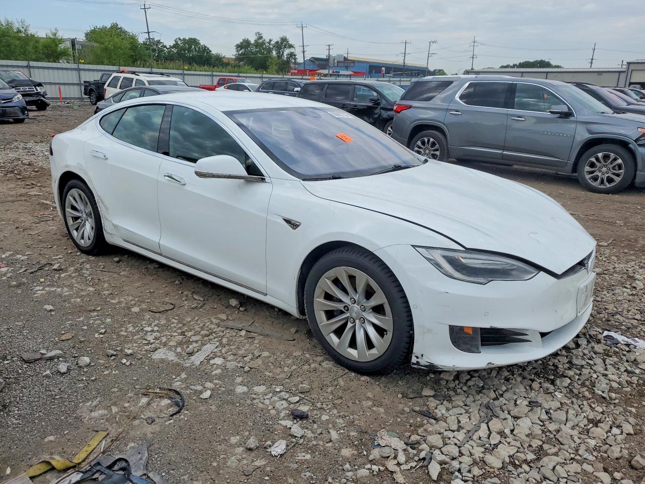 2016 TESLA MODEL S — снимка 4