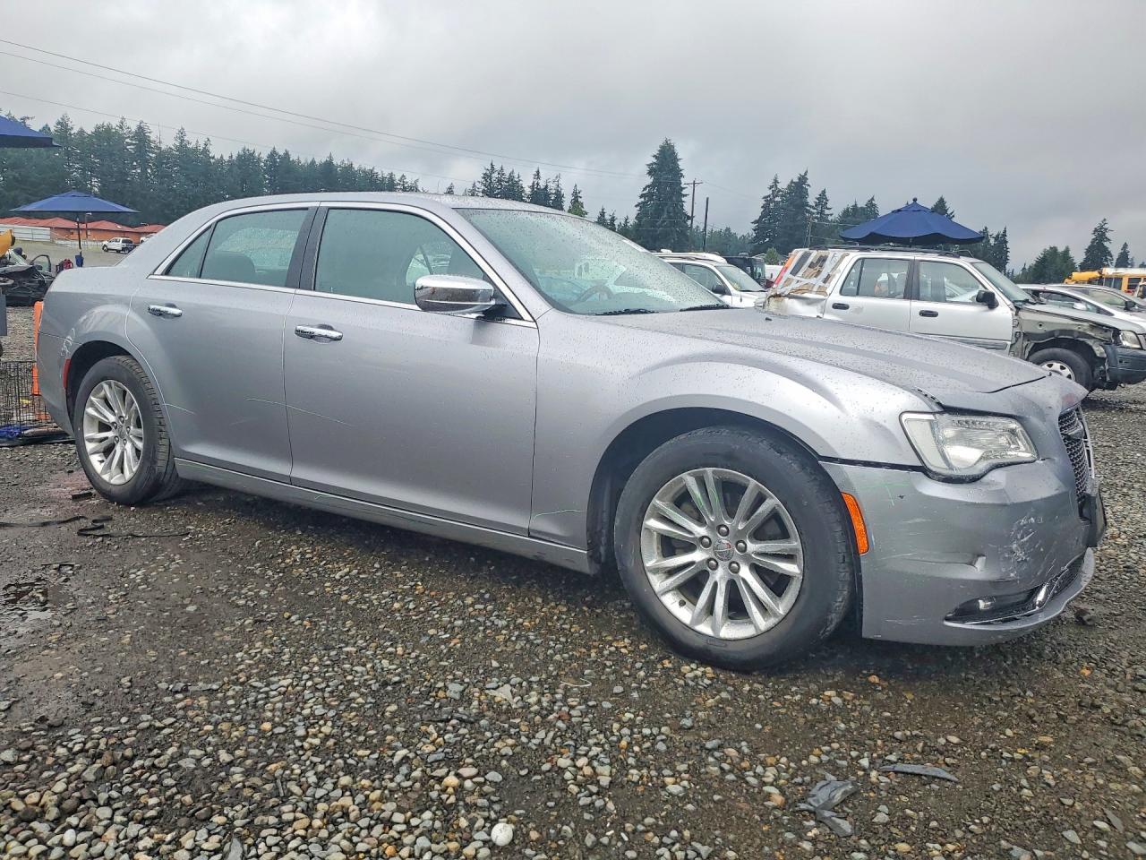 2016 CHRYSLER 300C — снимка 4