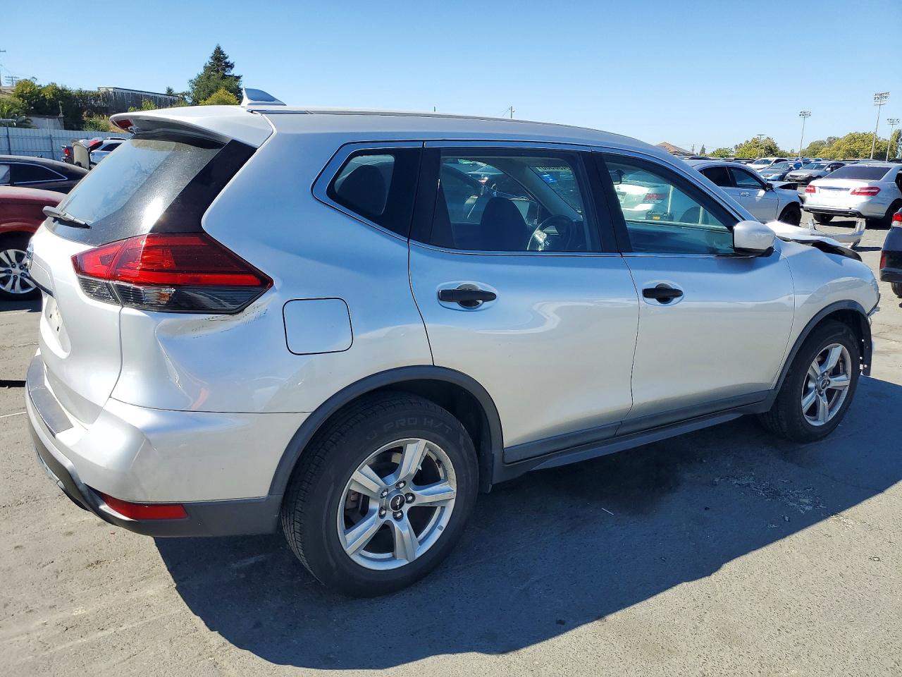 2017 NISSAN ROGUE S — снимка 3