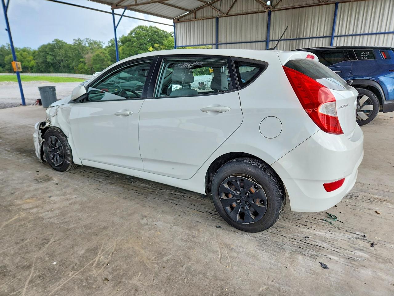 2016 HYUNDAI ACCENT SE — снимка 2