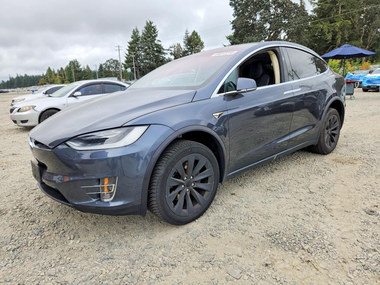 2016 TESLA MODEL X