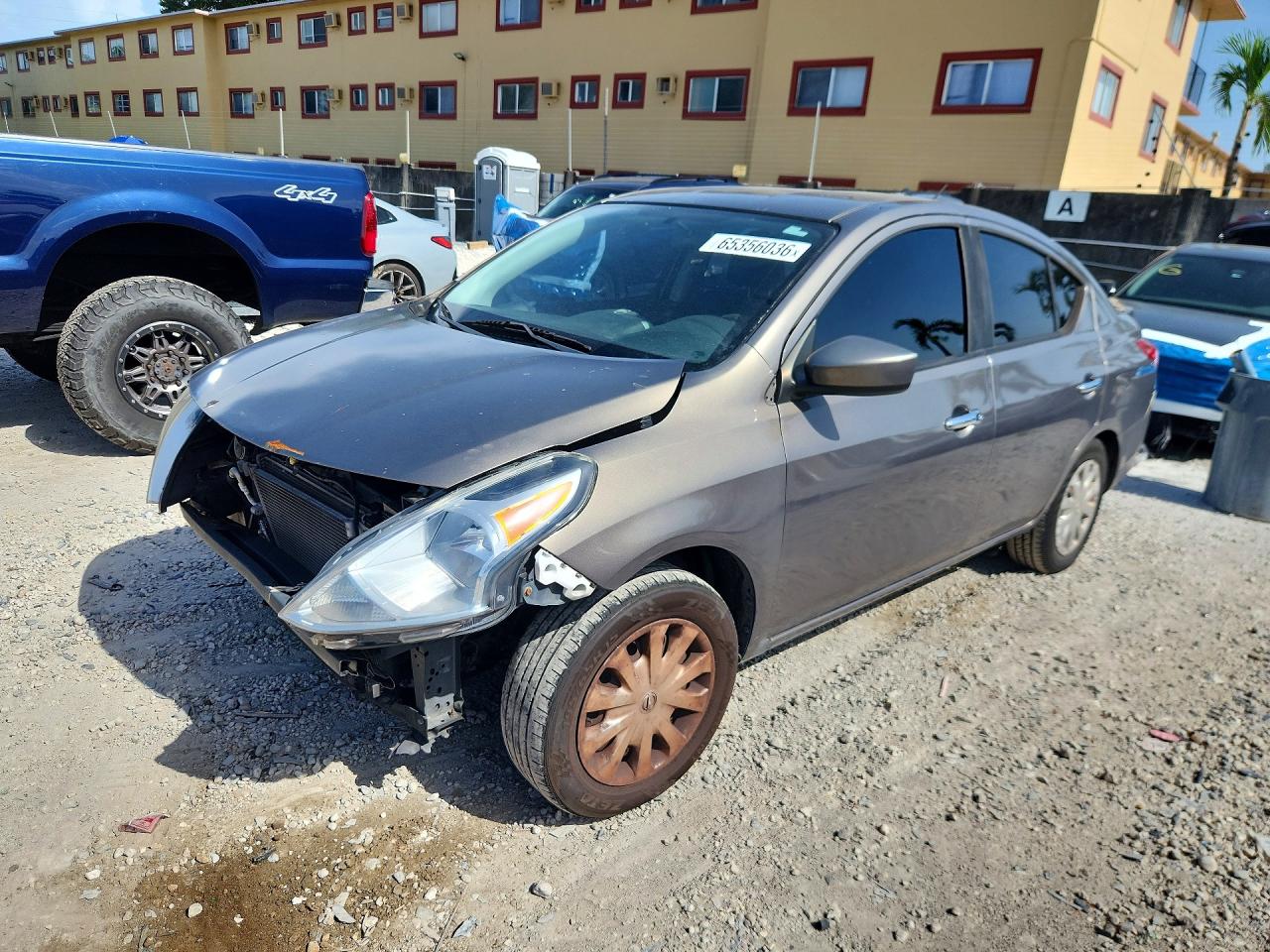 2017 NISSAN VERSA 1.6 SV