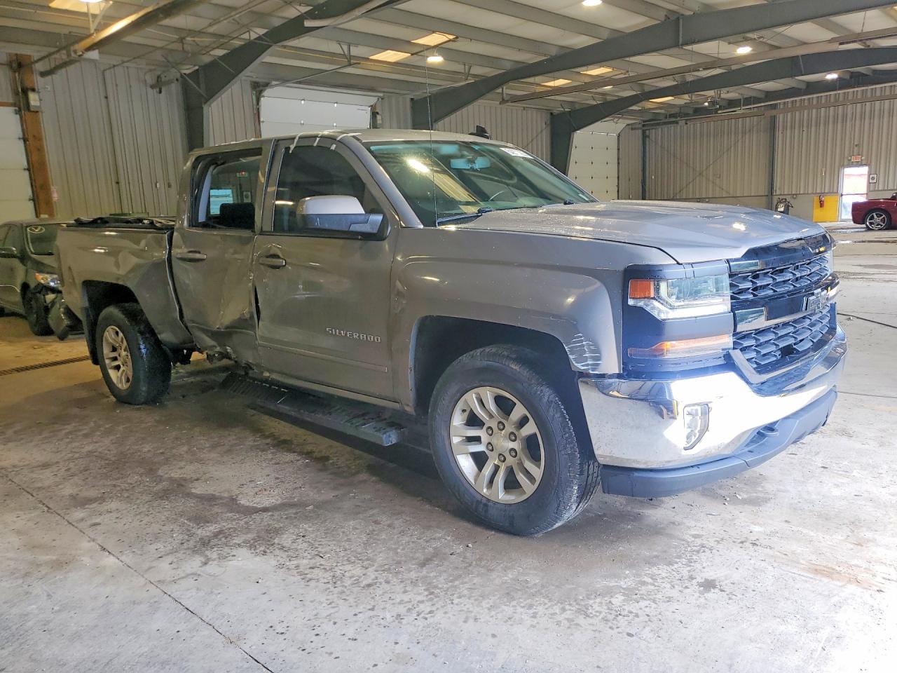 2017 CHEVROLET SILVERADO K1500 LT — снимка 4