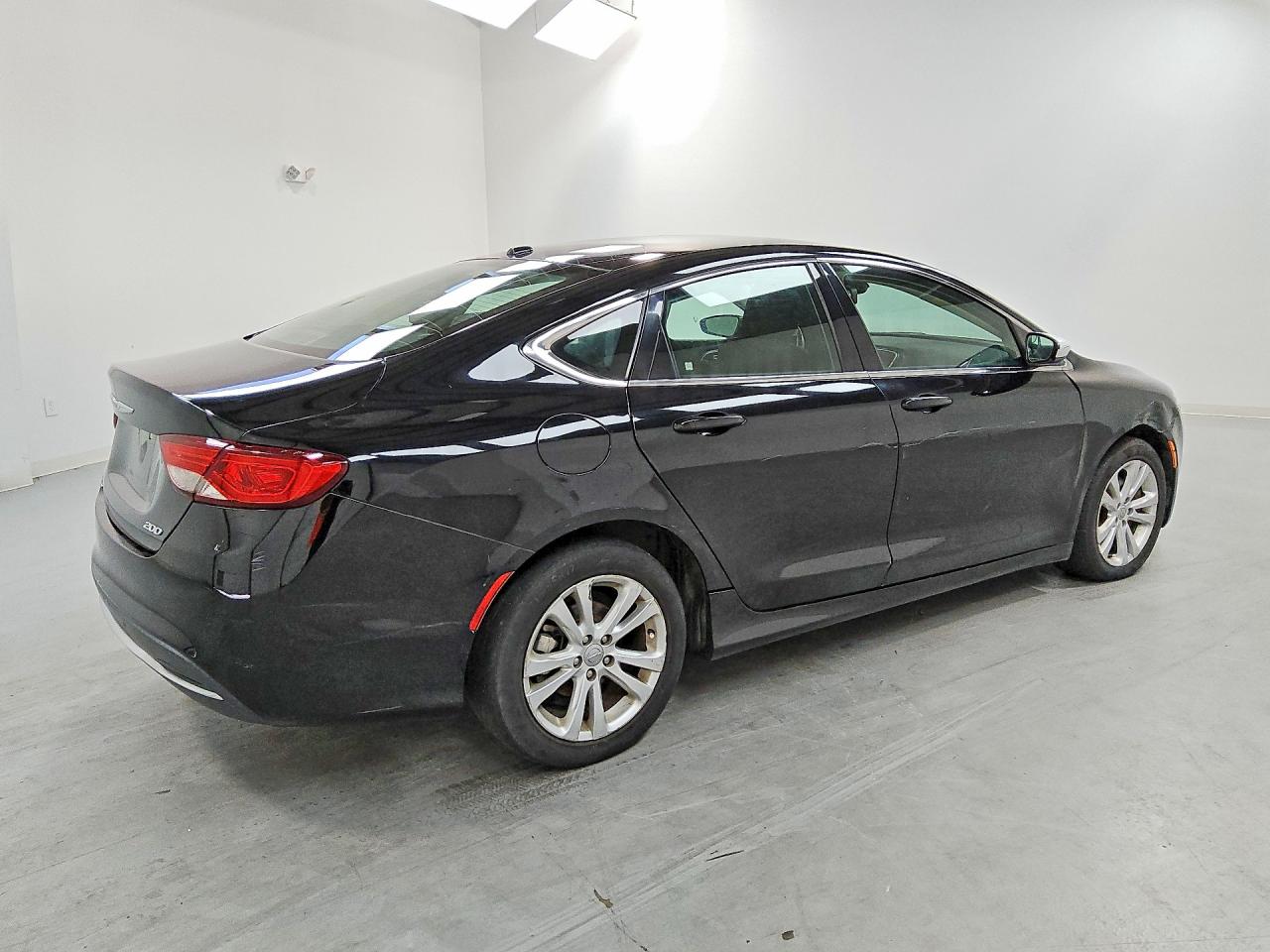 2015 CHRYSLER 200 LIMITED — снимка 3