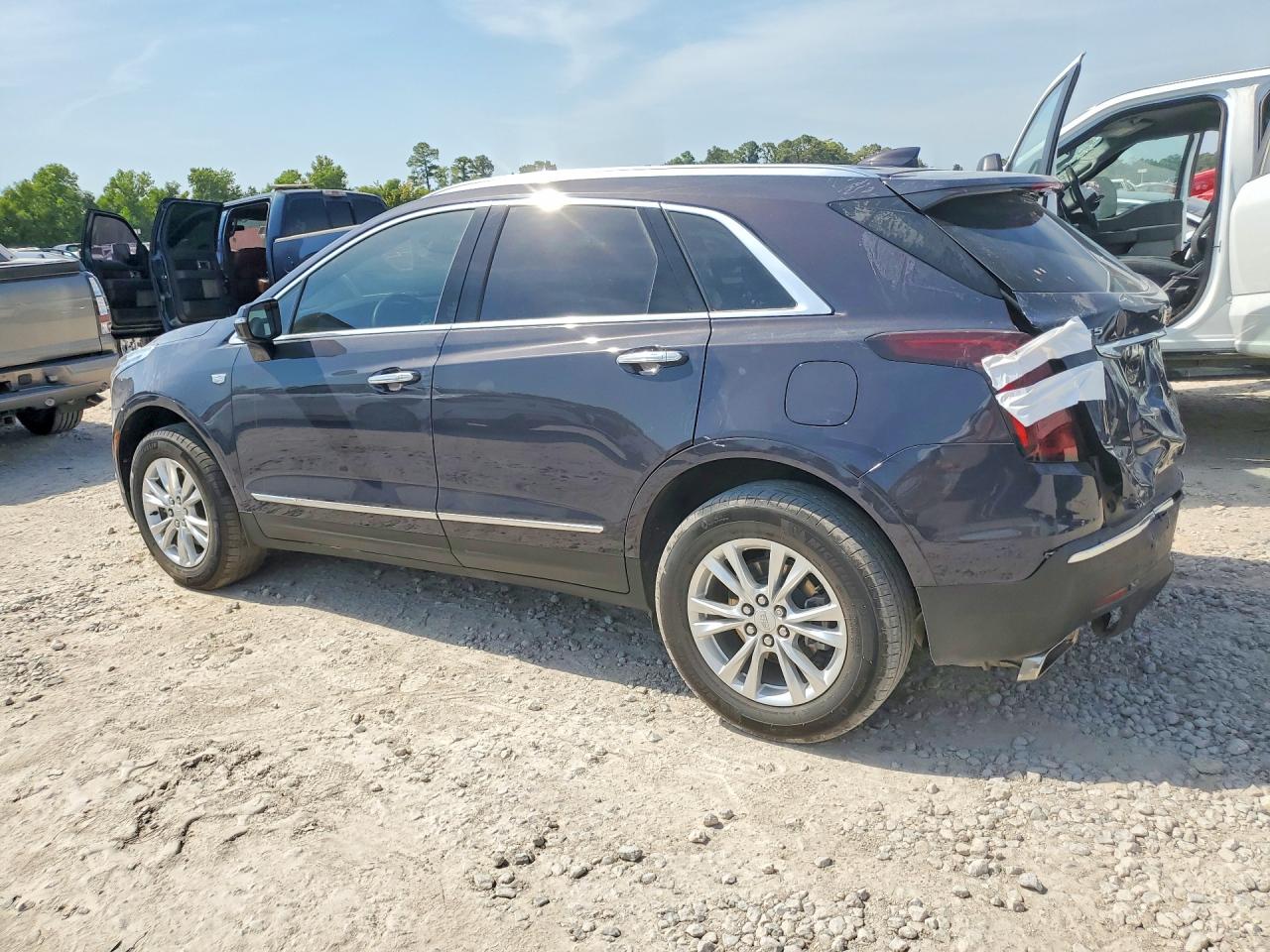 2025 CADILLAC XT5 LUXURY — снимка 2