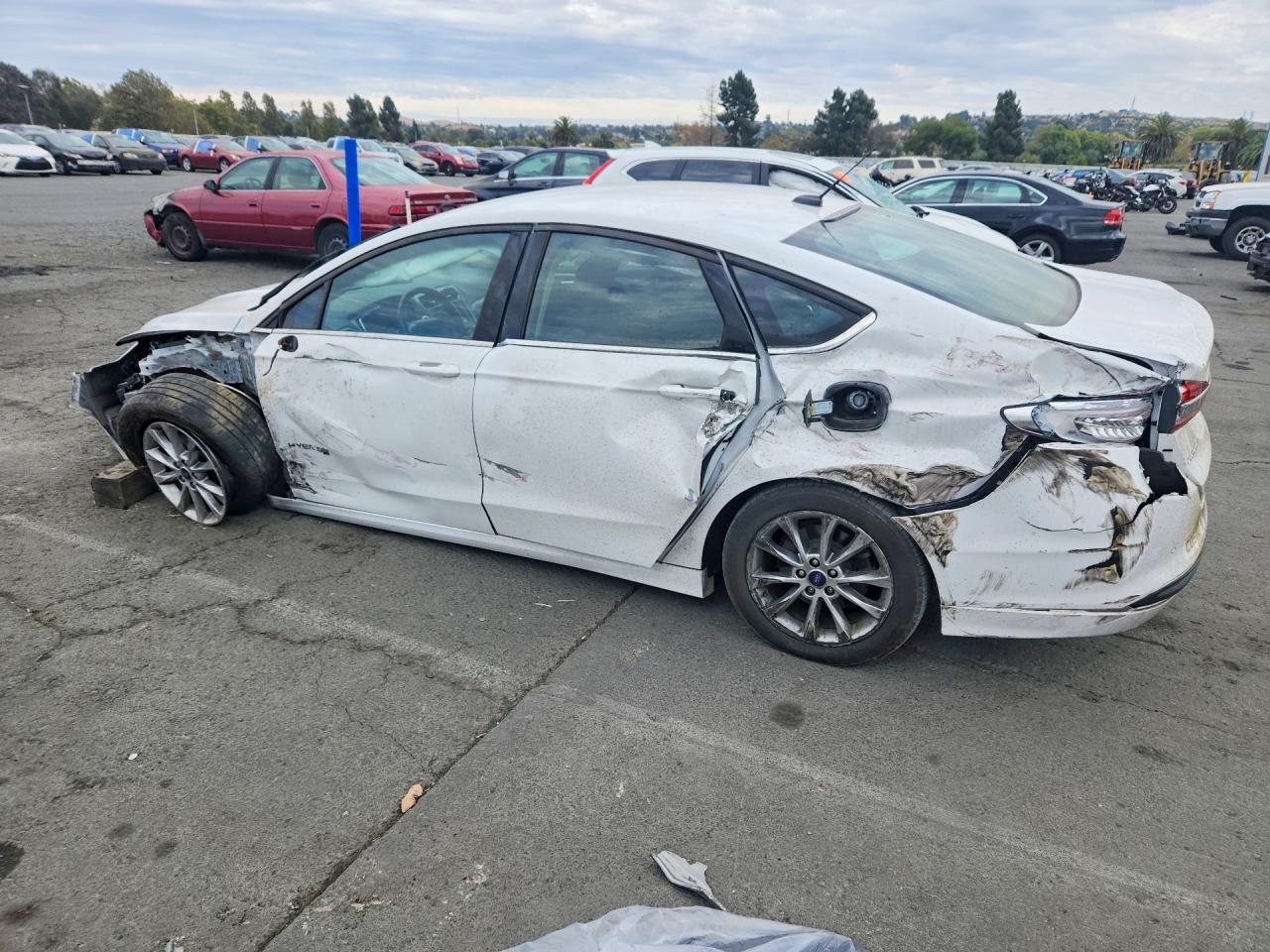 2017 FORD FUSION SE HYBRID — снимка 2