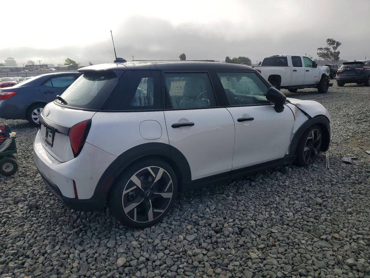 2025 MINI COOPER BASE — снимка 3