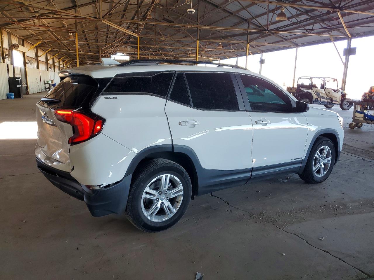 2021 GMC TERRAIN SLE — снимка 3