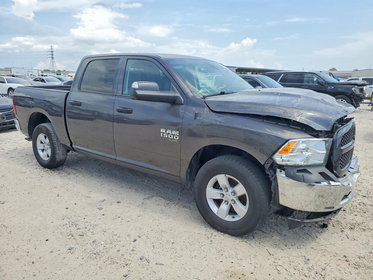 2023 RAM 1500 CLASSIC SLT — снимка 4