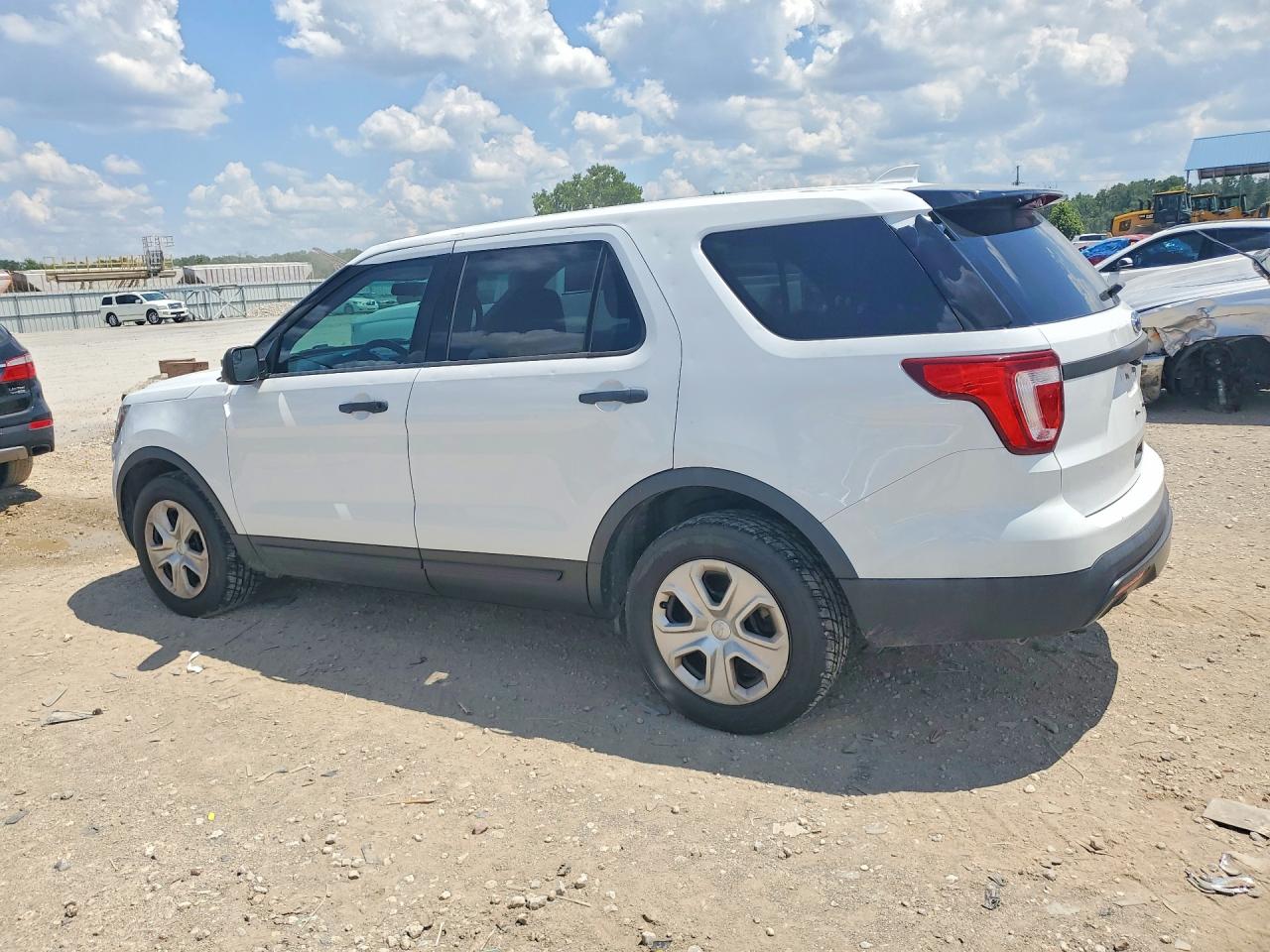 2017 FORD EXPLORER POLICE INTERCEPTOR — снимка 2