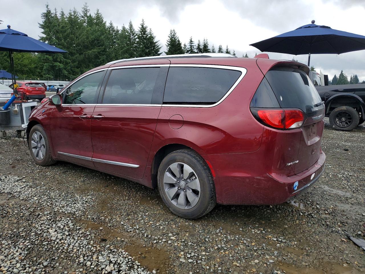 2017 CHRYSLER PACIFICA EHYBRID PLATINUM — снимка 2