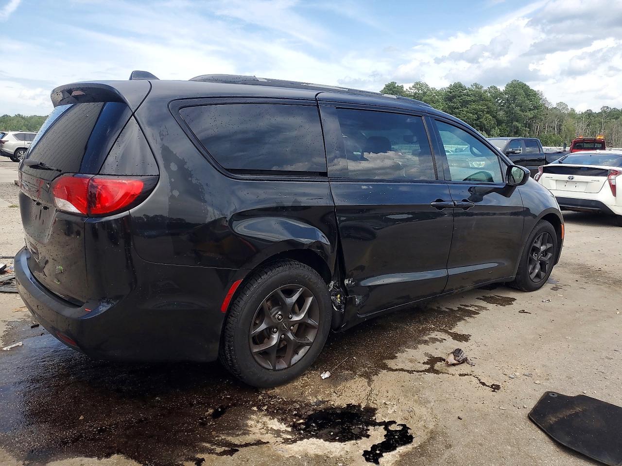 2018 CHRYSLER PACIFICA TOURING L — снимка 3