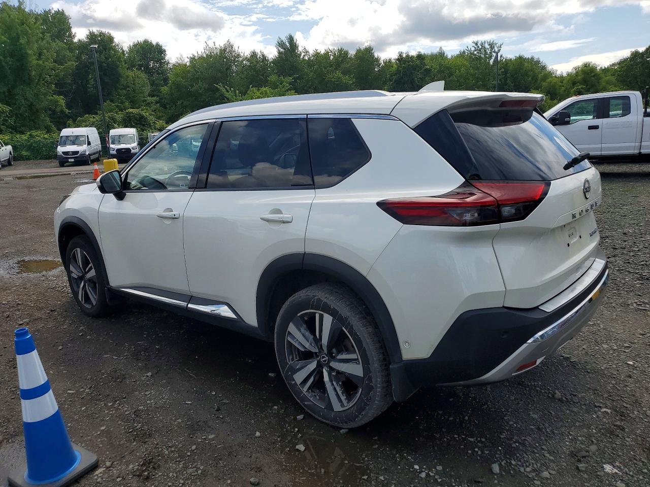 2023 NISSAN ROGUE PLATINUM — снимка 2