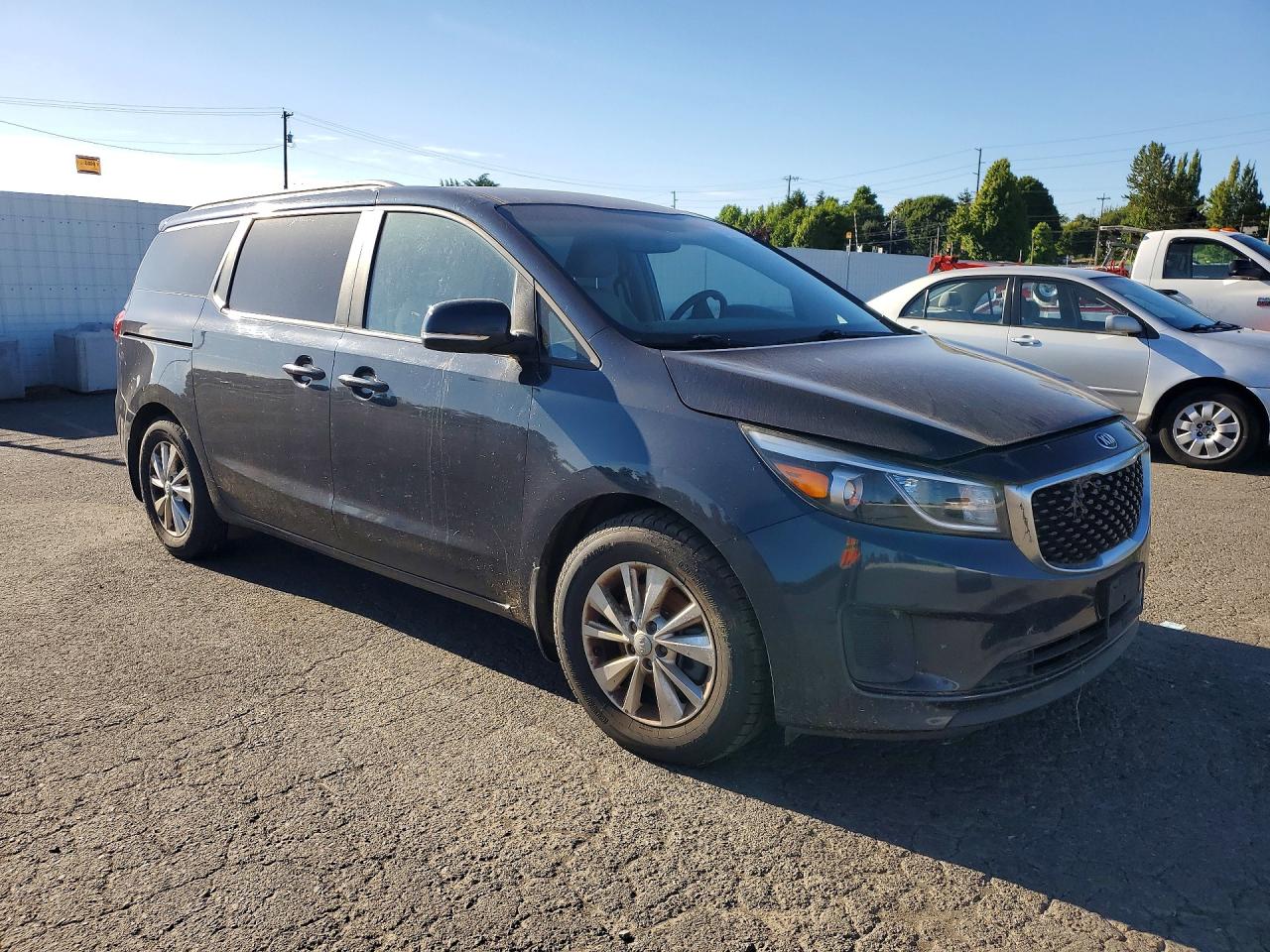2015 KIA SEDONA LX — снимка 4