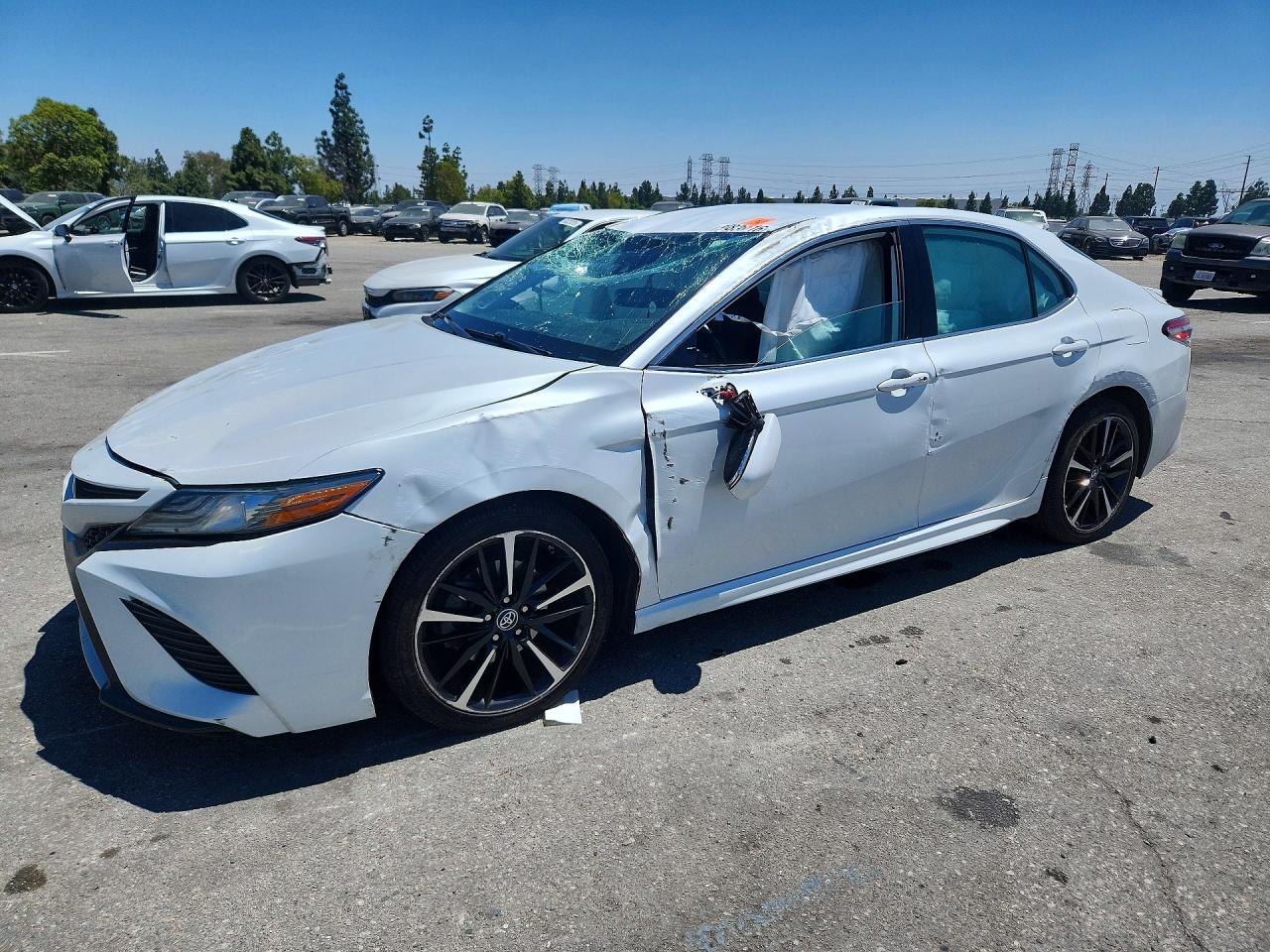 2019 TOYOTA CAMRY XSE
