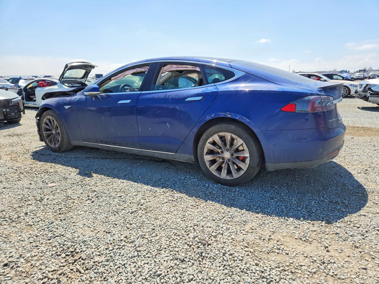 2016 TESLA MODEL S — снимка 2