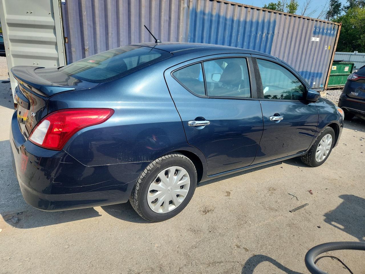 2017 NISSAN VERSA 1.6 SV — снимка 3