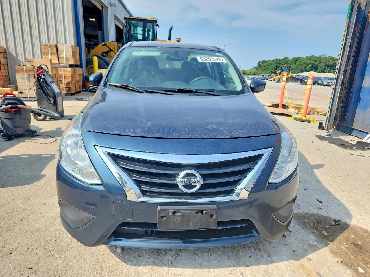 2017 NISSAN VERSA 1.6 SV — снимка 5