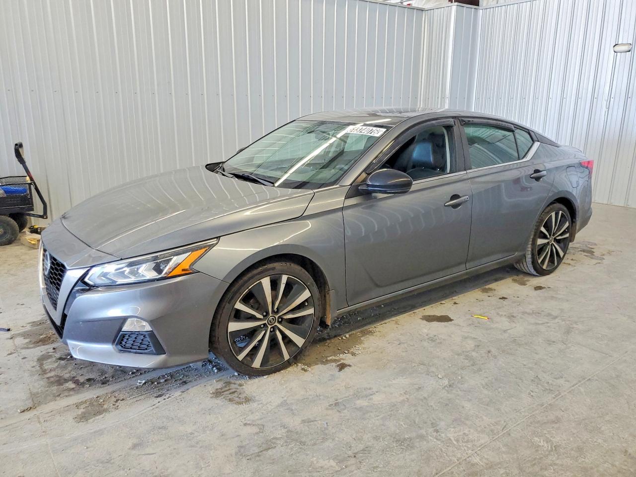2019 NISSAN ALTIMA SR