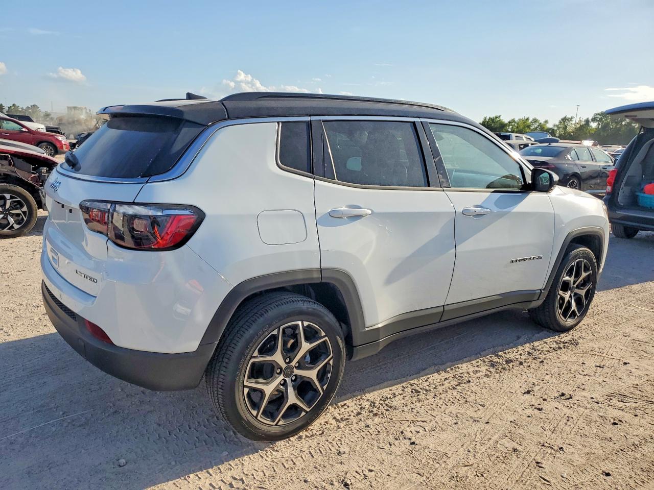 2025 JEEP COMPASS LIMITED — снимка 3