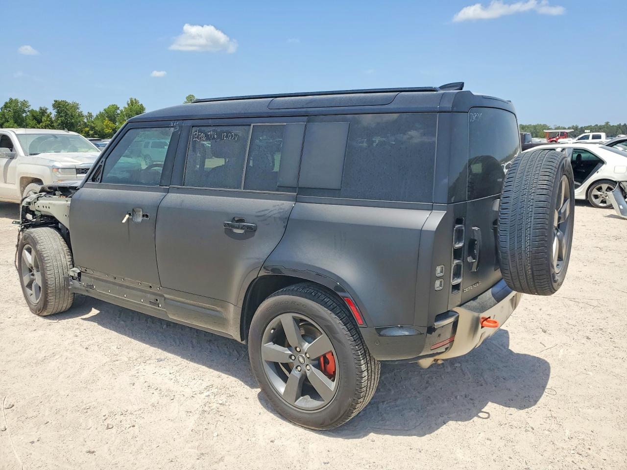 2025 LAND ROVER DEFENDER 110 X — снимка 2