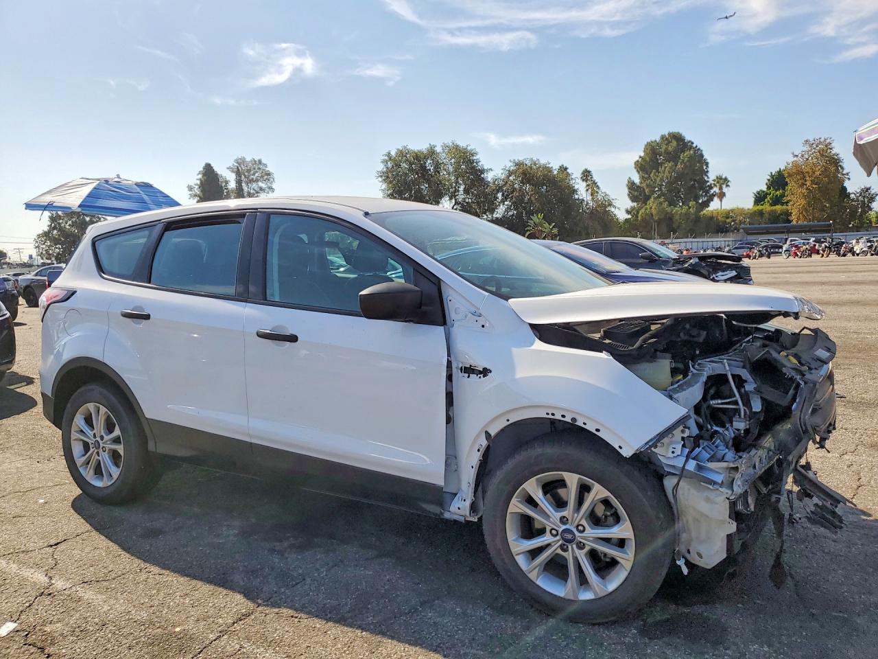 2017 FORD ESCAPE S — снимка 4
