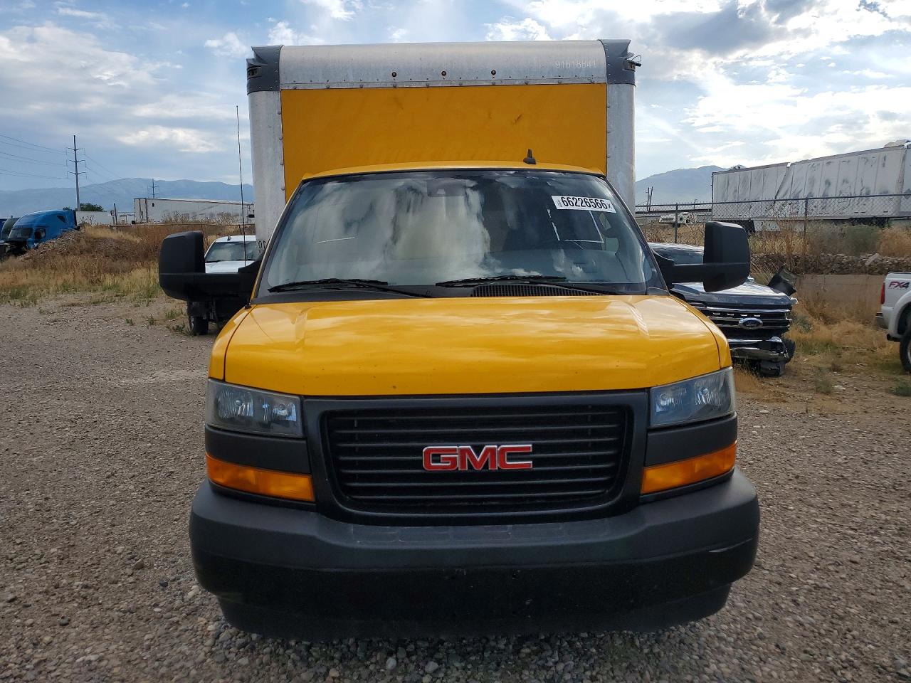 2021 GMC SAVANA CUTAWAY G3500 — снимка 5