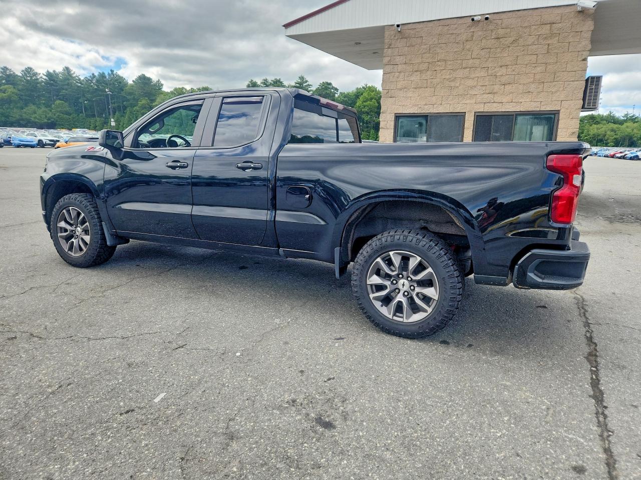 2019 CHEVROLET SILVERADO K1500 RST — снимка 2