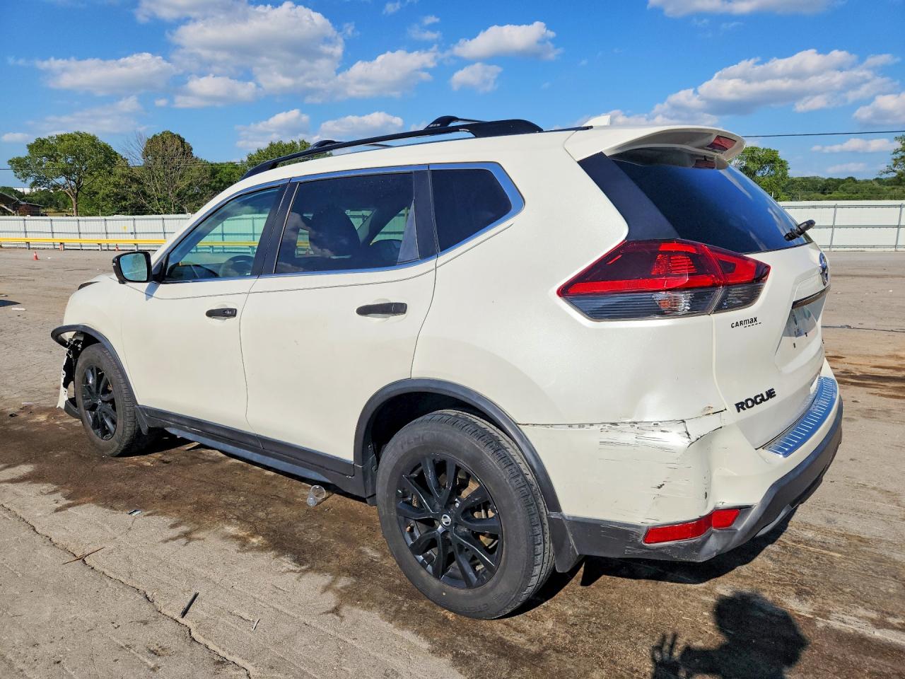 2018 NISSAN ROGUE SV — снимка 2