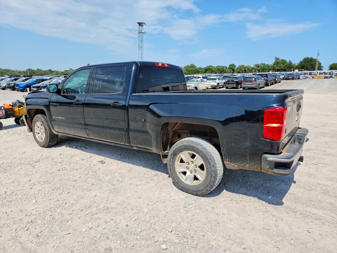 2018 CHEVROLET SILVERADO C1500 LT — снимка 2