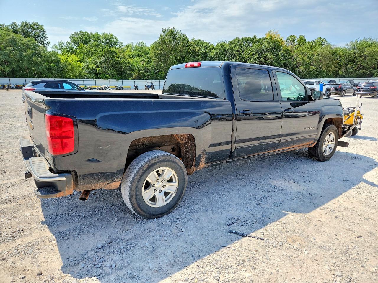 2018 CHEVROLET SILVERADO C1500 LT — снимка 3