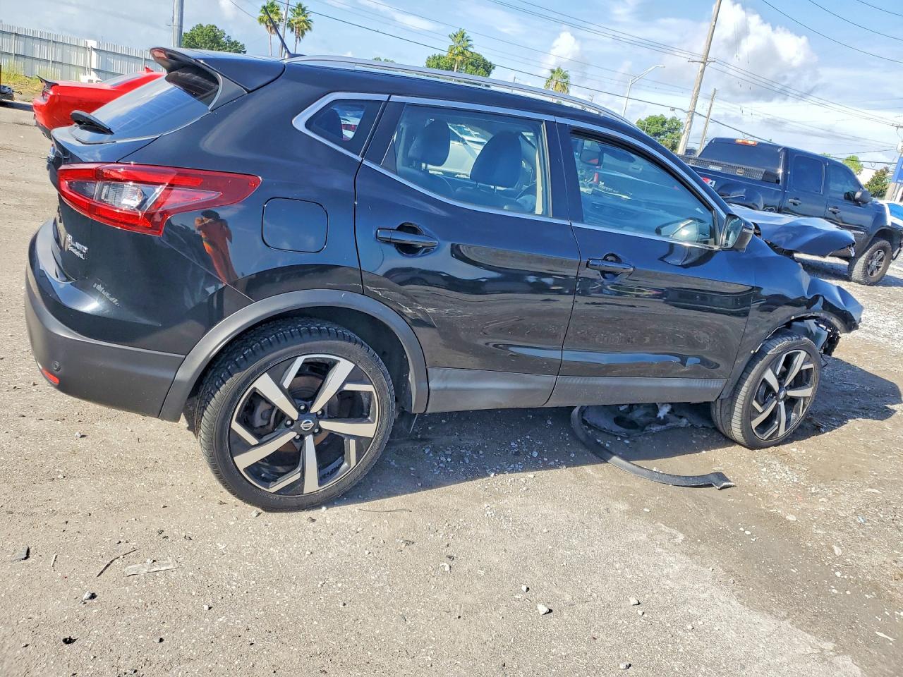 2020 NISSAN ROGUE SPORT SL — снимка 3