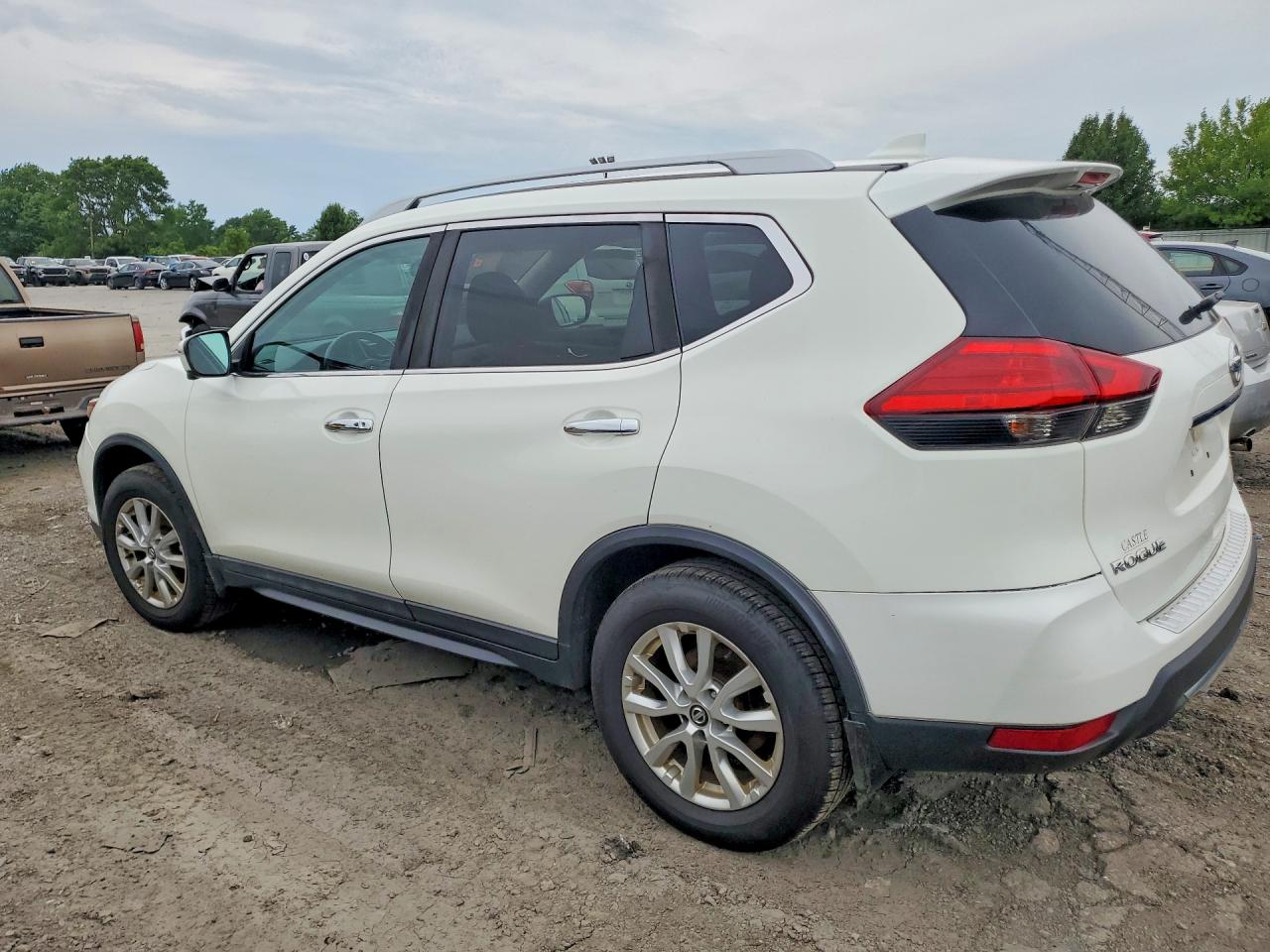 2017 NISSAN ROGUE S — снимка 2