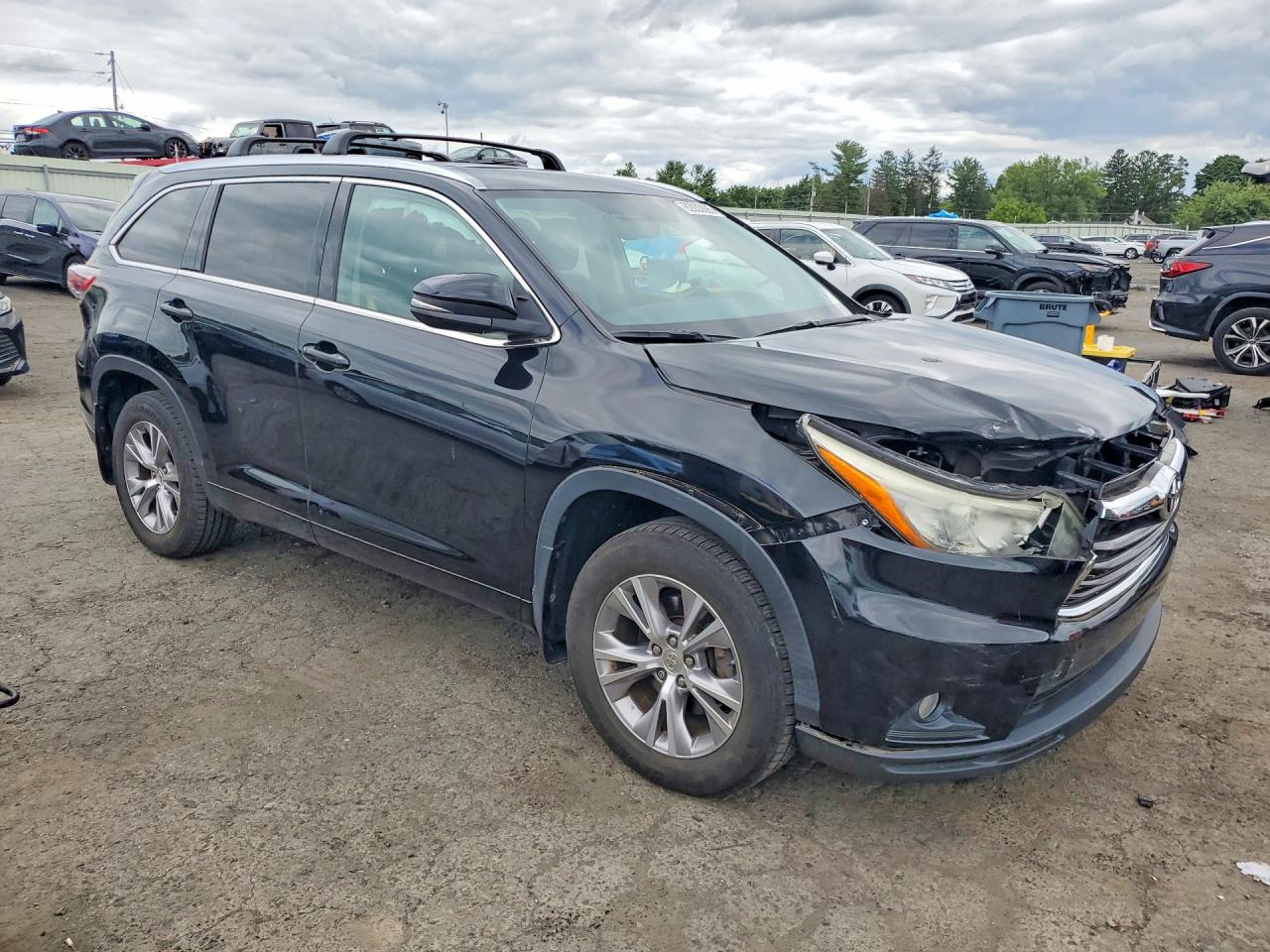 2015 TOYOTA HIGHLANDER XLE — снимка 4
