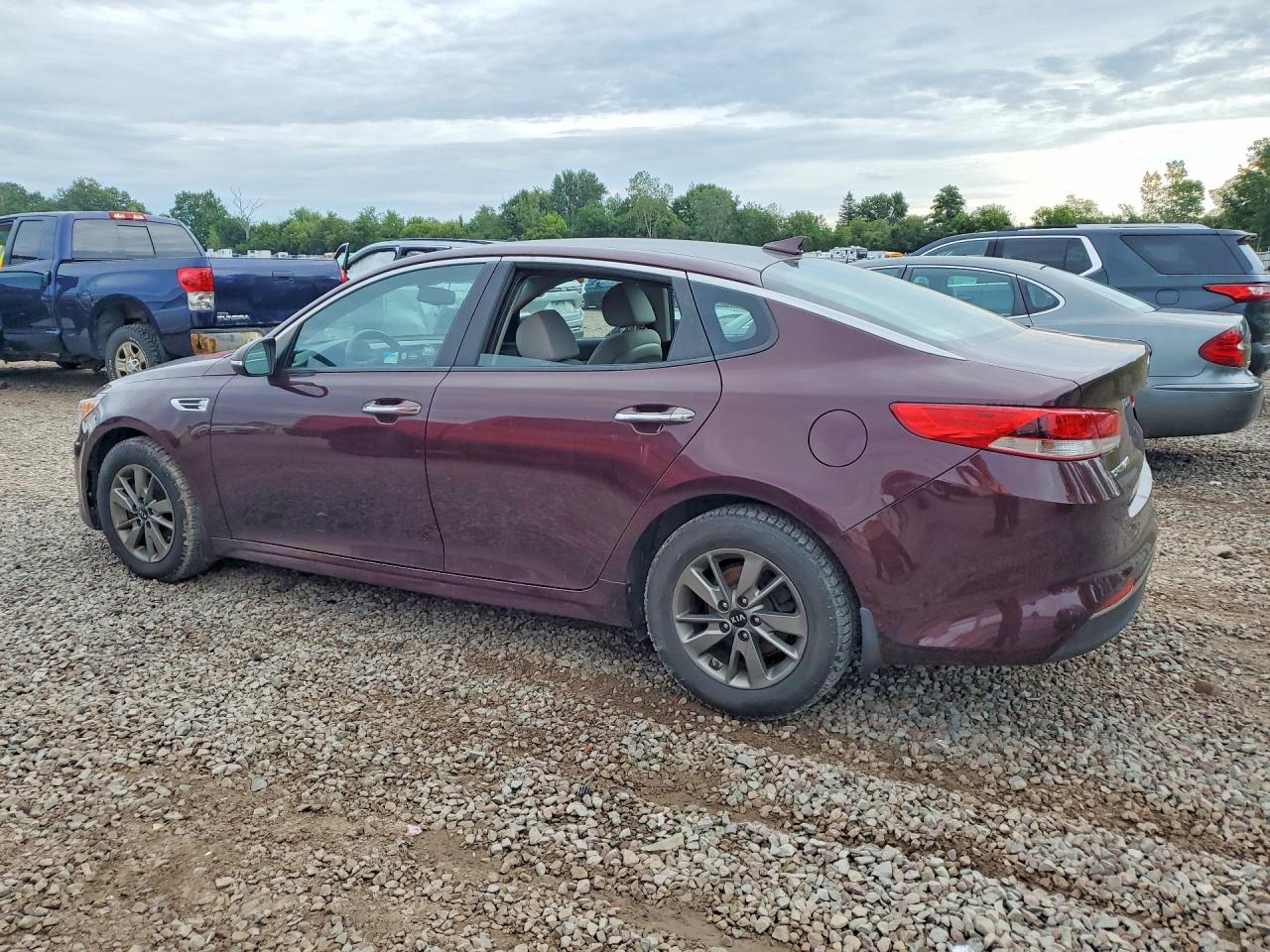 2016 KIA OPTIMA LX — снимка 2