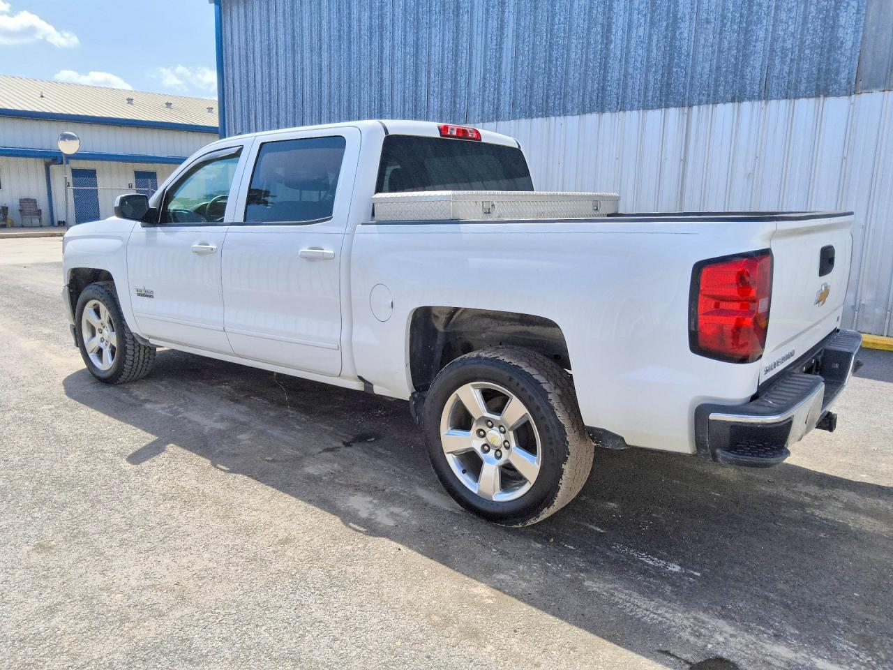 2016 CHEVROLET SILVERADO C1500 LT — снимка 2