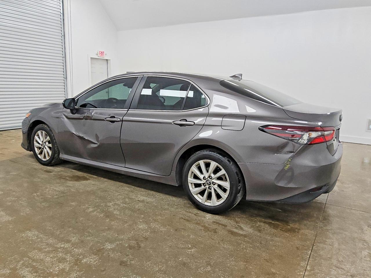 2024 TOYOTA CAMRY LE — снимка 2
