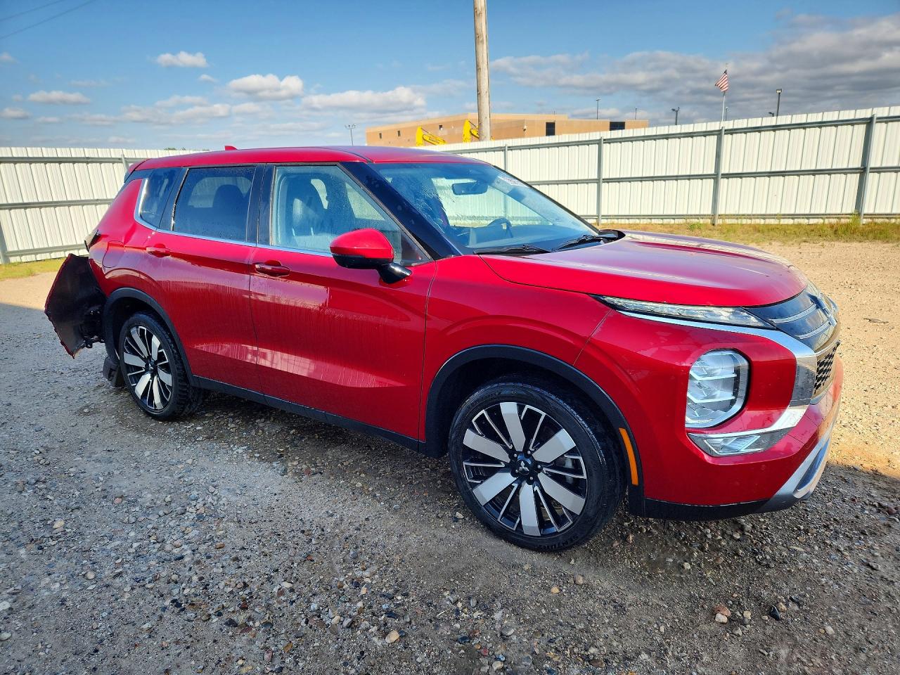 2025 MITSUBISHI OUTLANDER SE — снимка 4