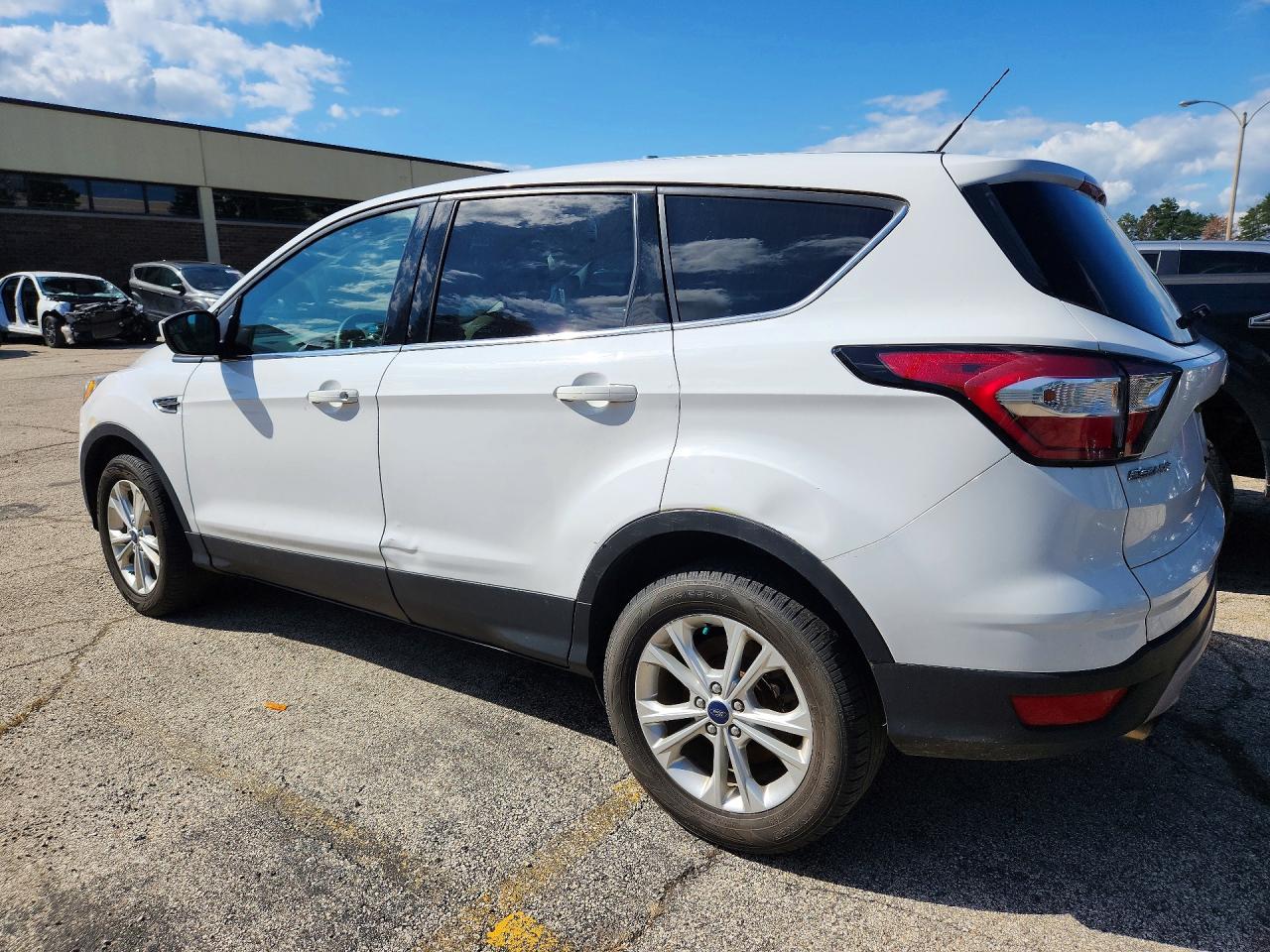 2017 FORD ESCAPE SE — снимка 2