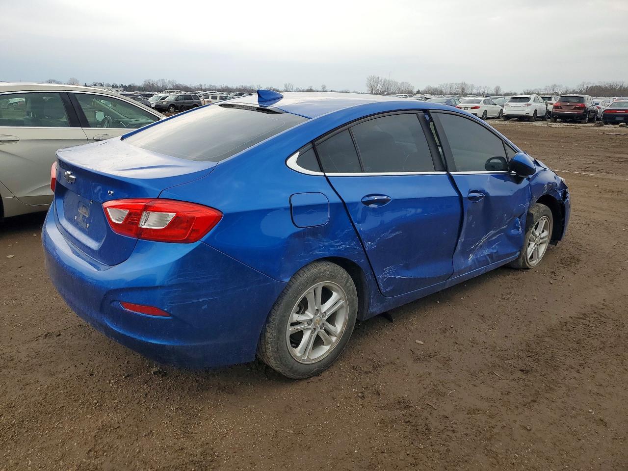 2017 CHEVROLET CRUZE LT — снимка 3