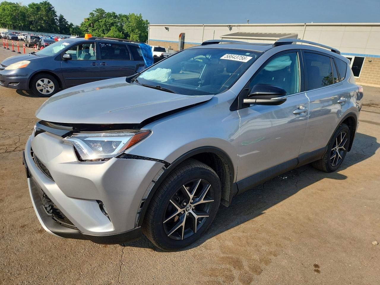 2016 TOYOTA RAV4 SE