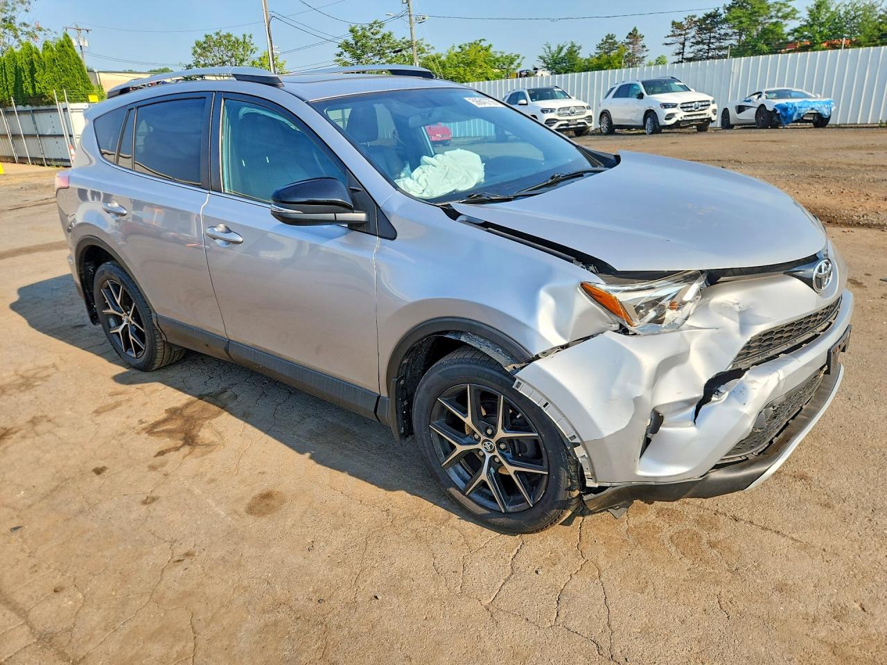 2016 TOYOTA RAV4 SE — снимка 4