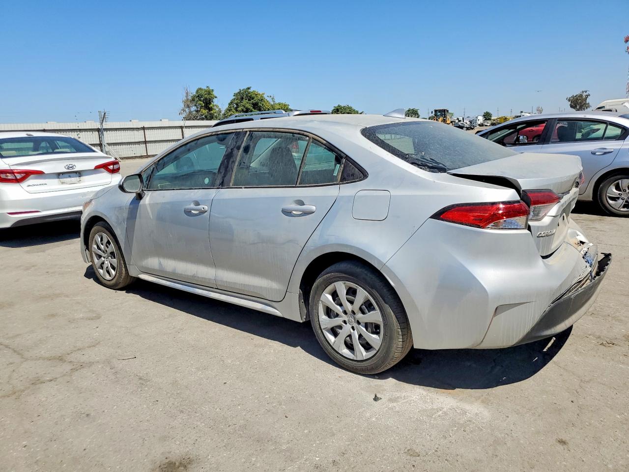 2025 TOYOTA COROLLA LE — снимка 2